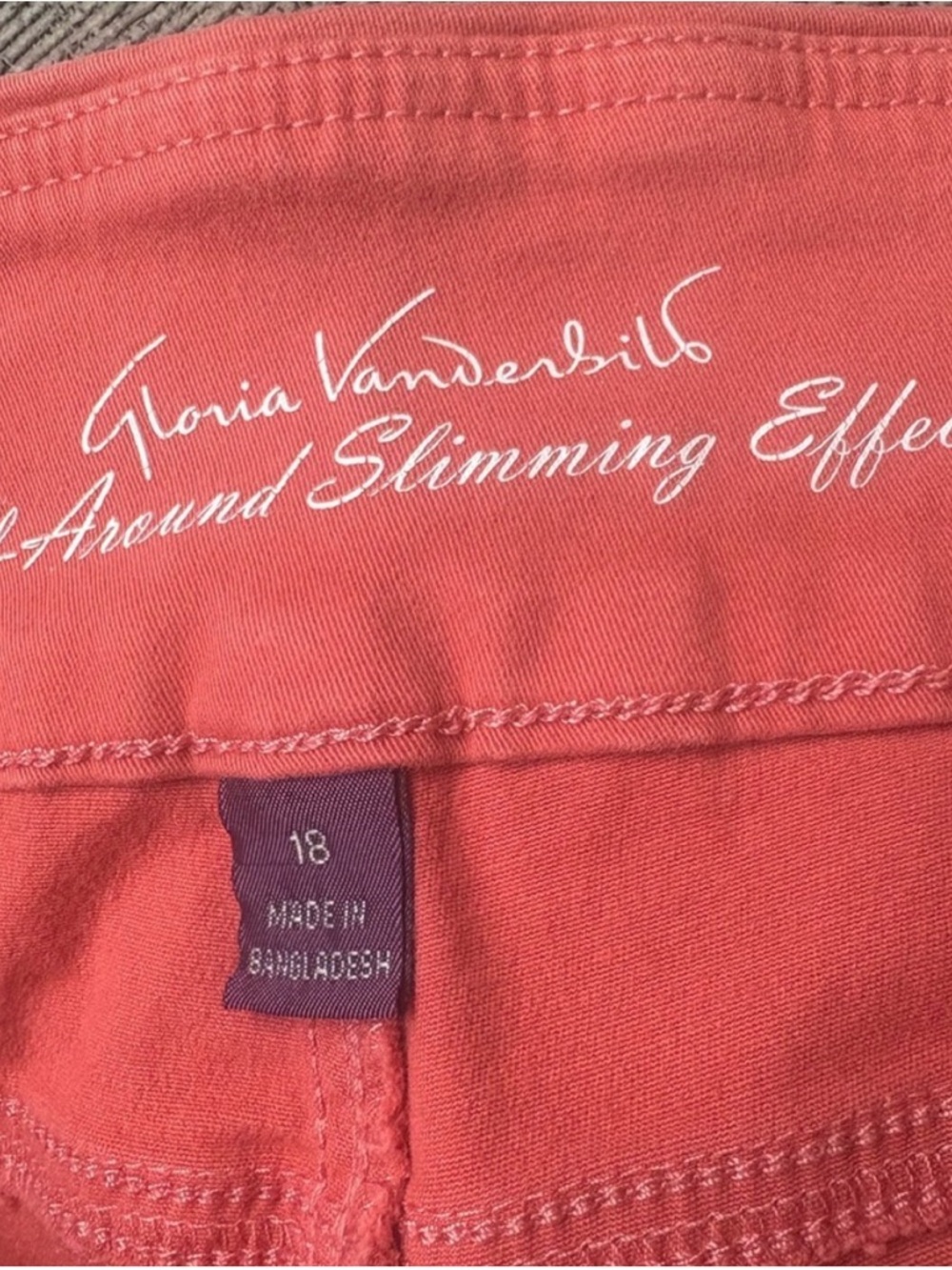 Gloria Vanderbilt Women’s Capri Trio – Coral, Cream & Denim - Picture 2 of 7